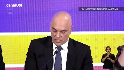 Alexandre de Moraes conversou com Lula e Bolsonaro após resultado das eleições