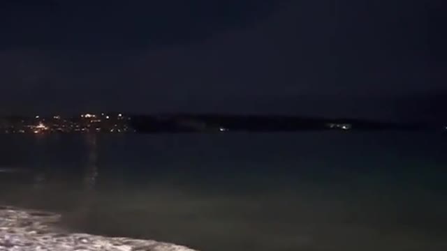 The waves at night