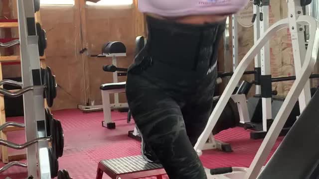 Leg Day-Friday 13th! Hard Lunges!!