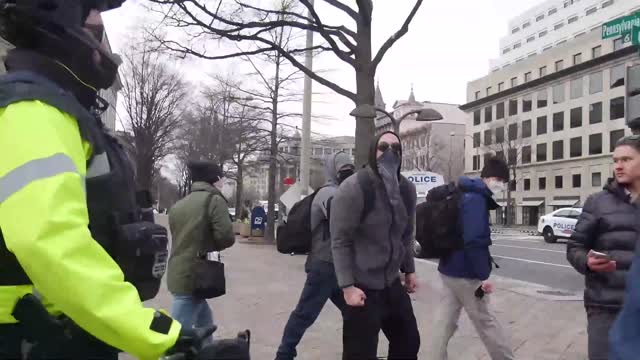 Patriot Front Bullies ANTIFA Off DC Subway