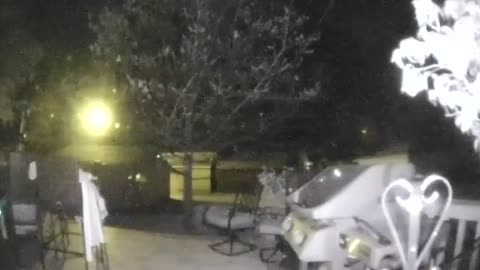Security Camera Captures Meteor Flying Downwards At Night In Minnesota, USA