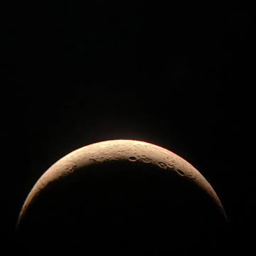 Amazing Moon 🌒 shot on 24/03/2023 in India 🇮🇳