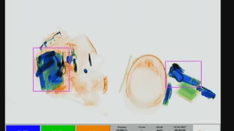2957RHOBG3XrayLobby1Garage_2021-01-05_01h40min00s507ms.mp4