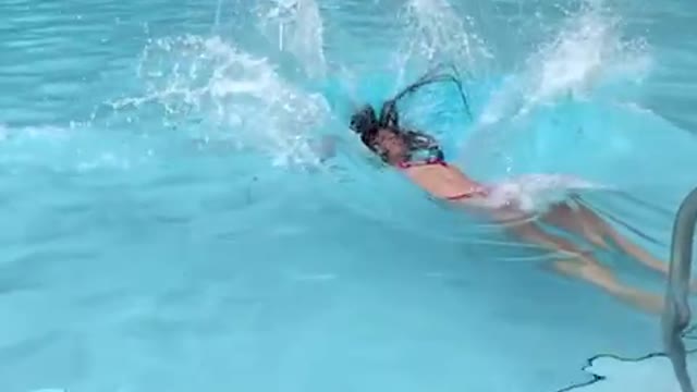Pool Time with the Sexxxy Amazon