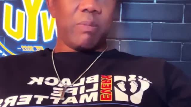 🤯LEBRON flagrant…HYPOCRITE!! Kyrie shouldn’t be hearing any piling on from Lebron!!🤨