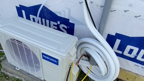 Powering 12,000btu mr cool with a Bluetti AC300