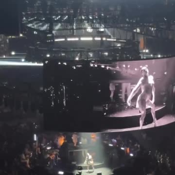 Black Coffee x Cassandra Trenary Madison Square Garden [Another view]