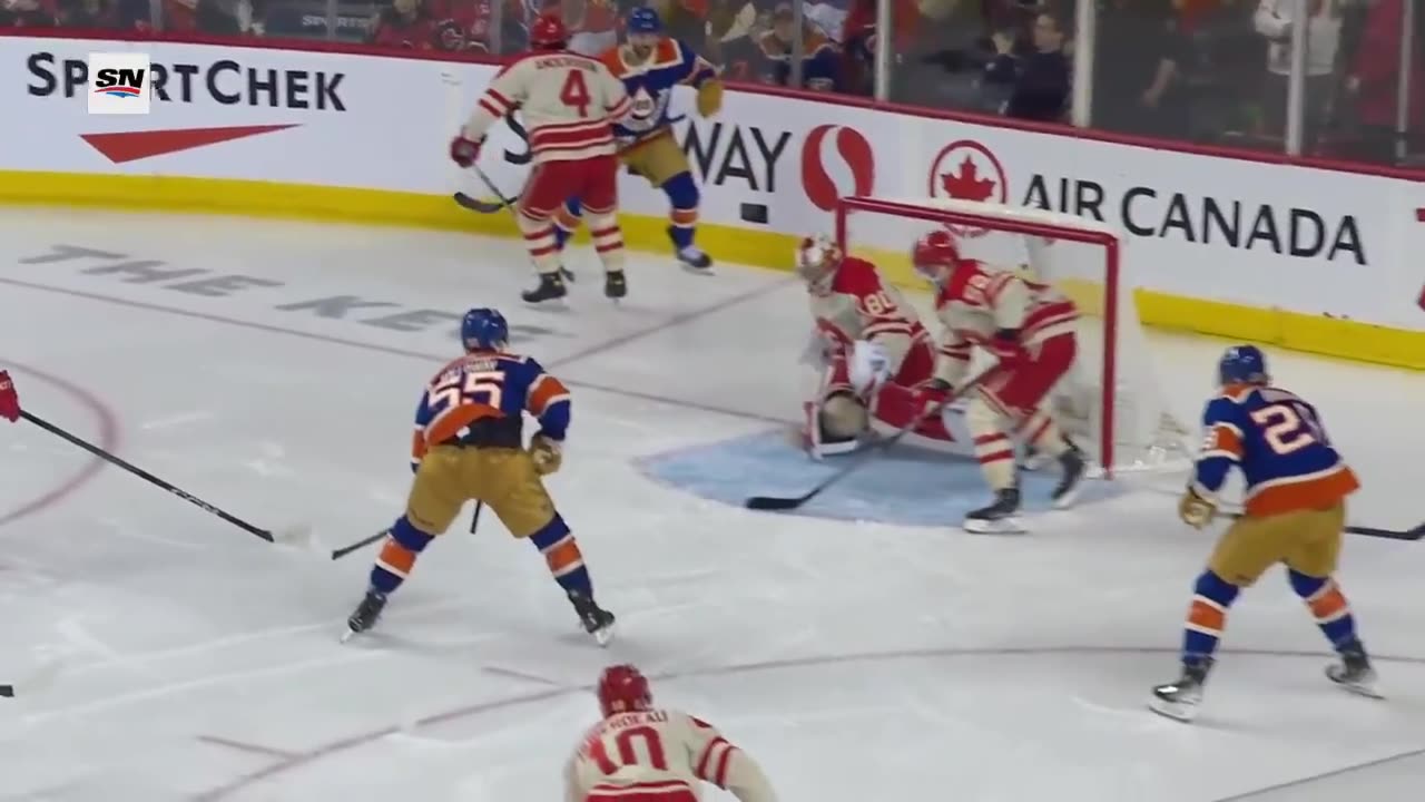 Gagner's wacky go-ahead goal