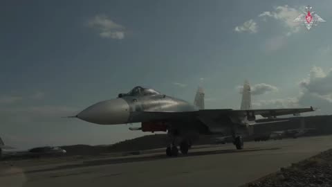 In the Polar sky: Northern Fleet jet fighter crews practised combat manoeuvres