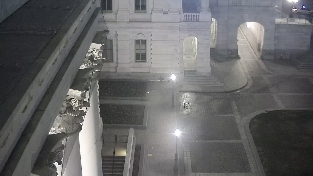 0951USCSRFEastRoof_2021-01-05_06h40min00s443ms.mp4