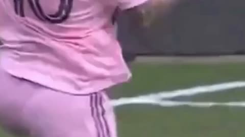 Lionel Messi scores a phenomenal 30 Yards Goal 2023-HD.mp4