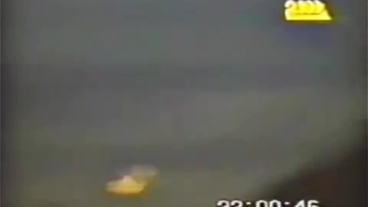 Yellow Submarine UFO May 29, 1993. Stuttgart, Germany.