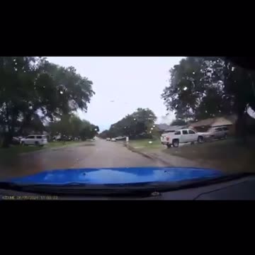 Watch: Lightning strikes house off Carter Creek, Texas