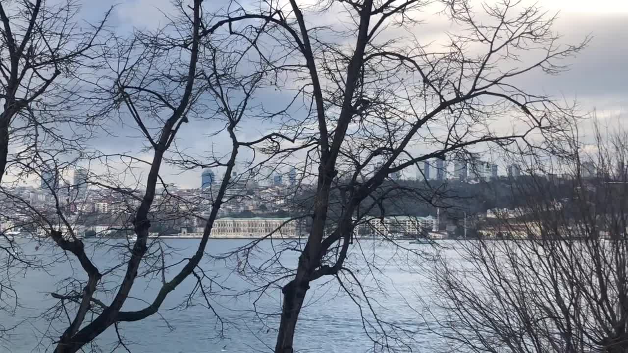 İstanbul'un Üsküdar'dan Türk Bayrağı'nın Muazzam Manzarası ve Boğaz Köprüsü🤜👌👍