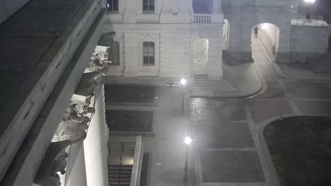 0951USCSRFEastRoof_2021-01-05_05h20min00s400ms.mp4