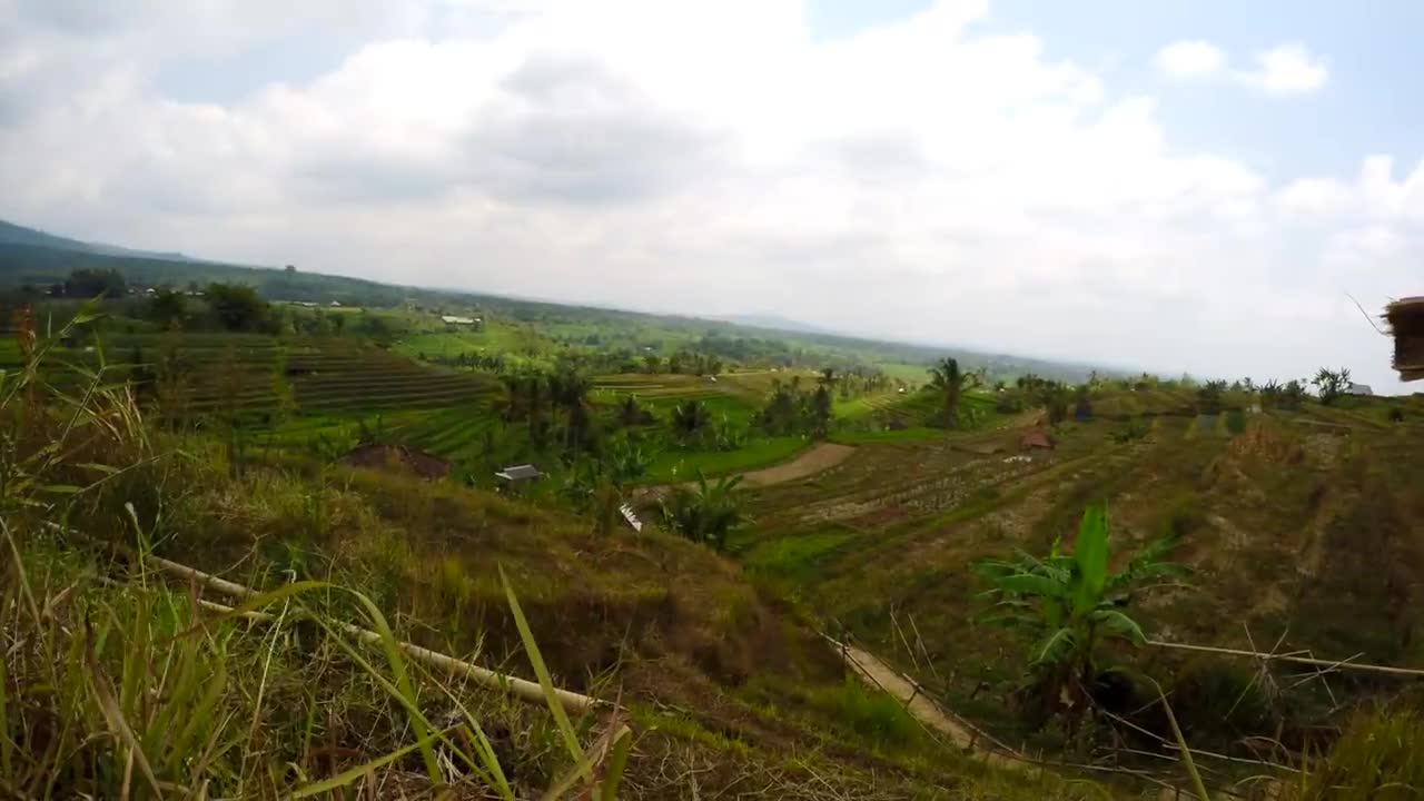 Peek Into Paradise - Landscape Time-lapses of SE Asia (Bali & Thailand)