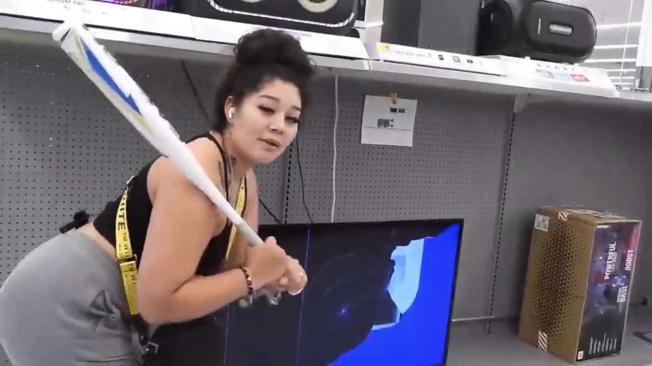 YouTuber Daysi Dukes Gets Arrested After Smashing Walmart TVs “Prank”