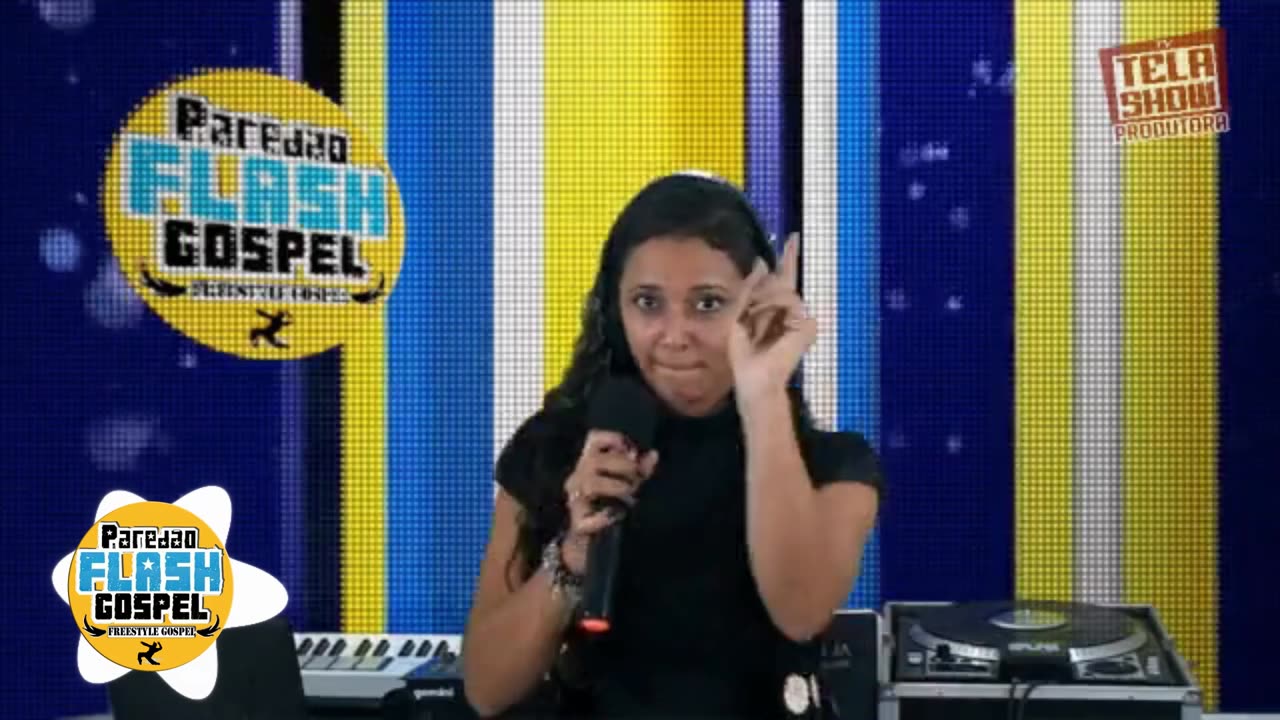 SOU FELIZ AO VIVO - Paredão Flash Gospel (Fábiola Vennan)