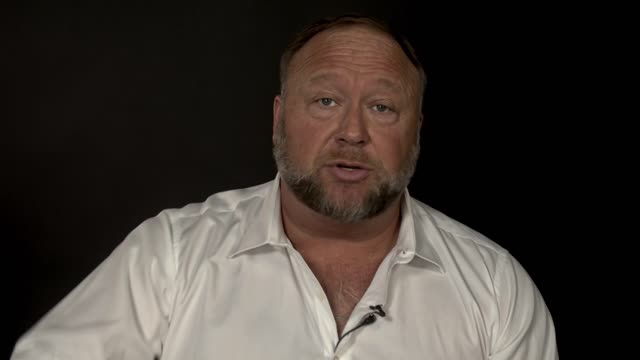 Alex Jones: Emergency Broadcast: Omicron Variant Signals Next Phase In Globalist Bio Attack