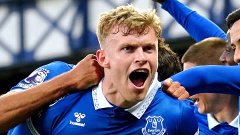 Manchester United expected to make formal approach for Everton defender
