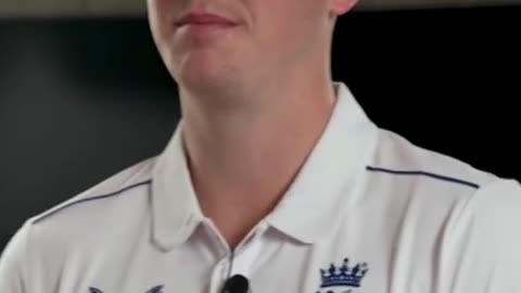 England players reaction on pat Cummins