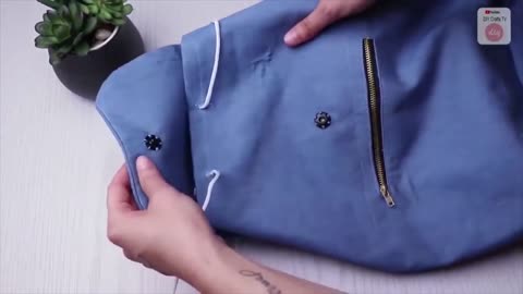 3 ADORE DIY JEANS WOMAN BAG TUTORIALS ~ Handmade Purse & Backpack Ideas Part 1