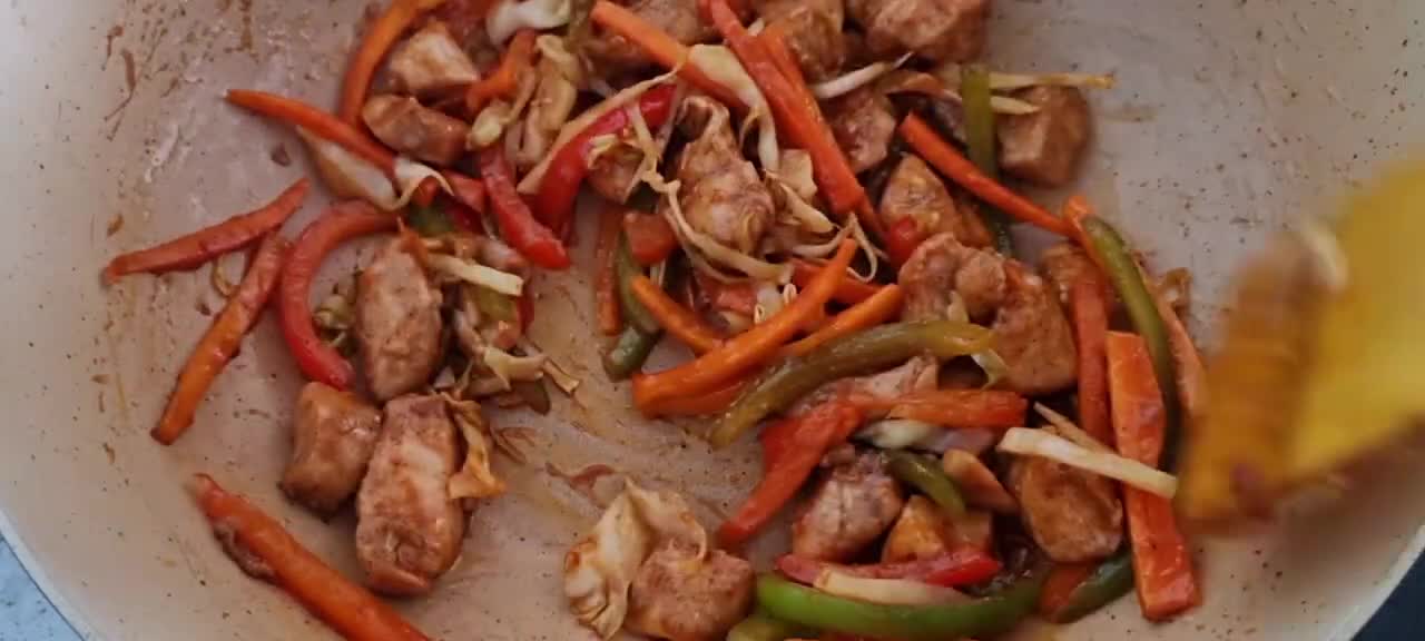 Chow mein recipe-Easy and quick recipe of chicken chow mein #chowmein #chickenchowmein