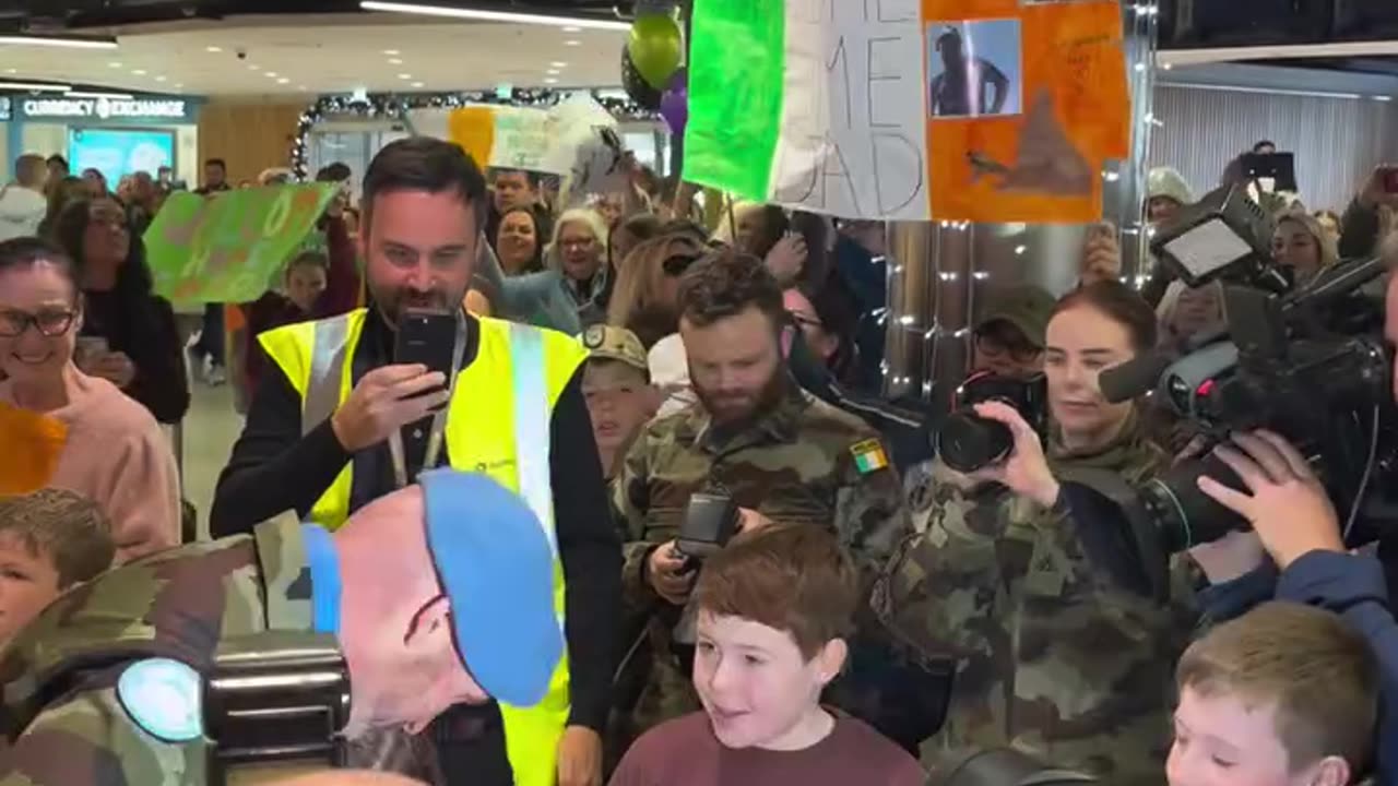 🇮🇪 💚 Irish Troops Welcomed Home at Dublin Airport Amid Emotional Scenes After Lebanon Ceasefire