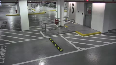 6082RHOBG3G306ANorthLobby_2021-01-05_16h20min01s103ms.mp4