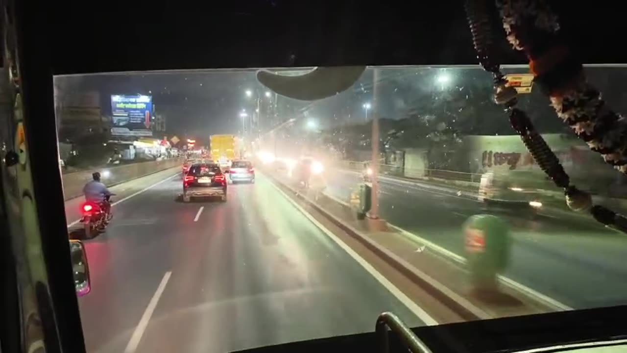 Road Bus Video