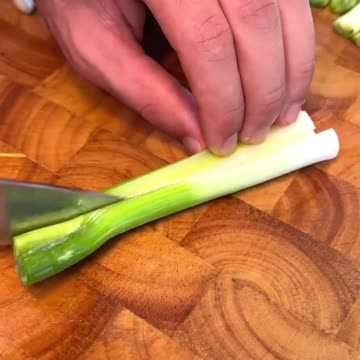 Korean Green Onion Pancakes (Pajeon)