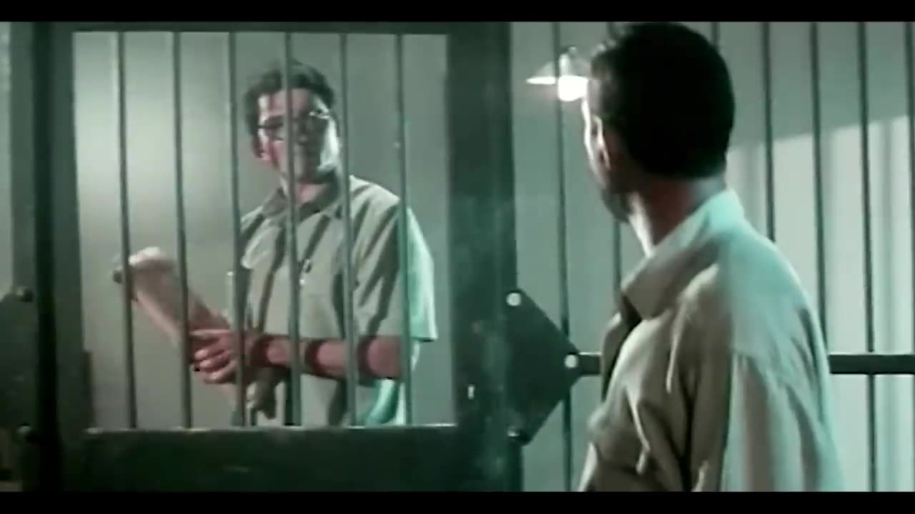 - Nana Patekar Best Dialogues Scene