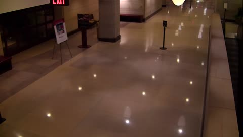 7102CVCULCVC126Corridor_2021-01-05_01h40min00s687ms.mp4