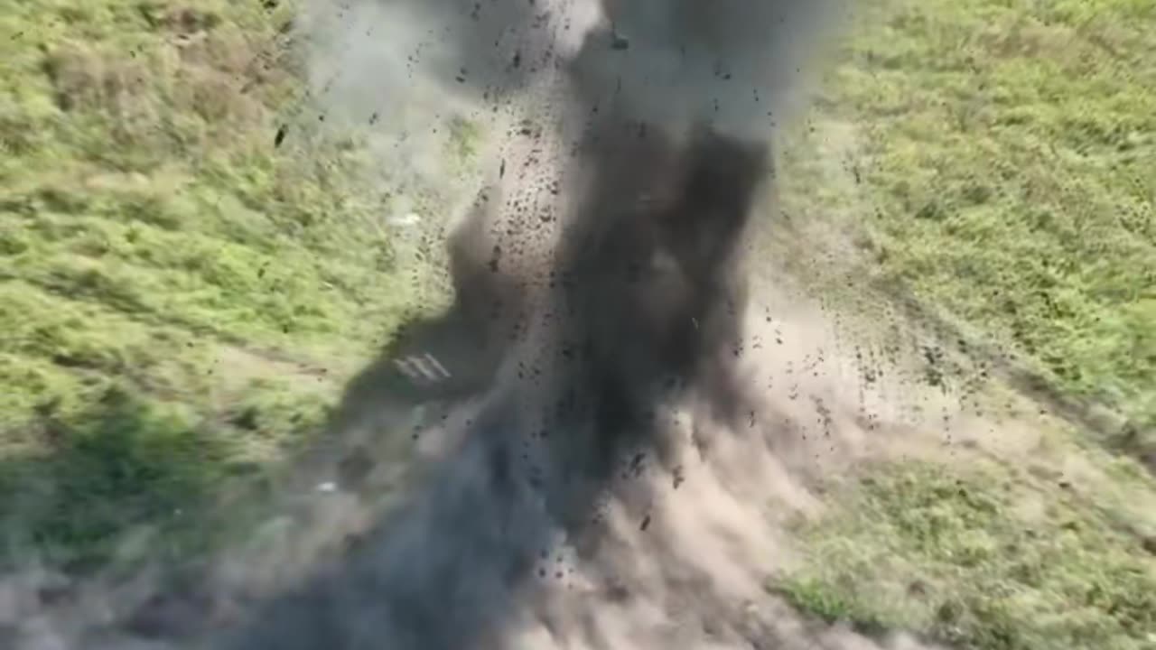 Ukrainian Armed Forces learn to remotely defuse mines