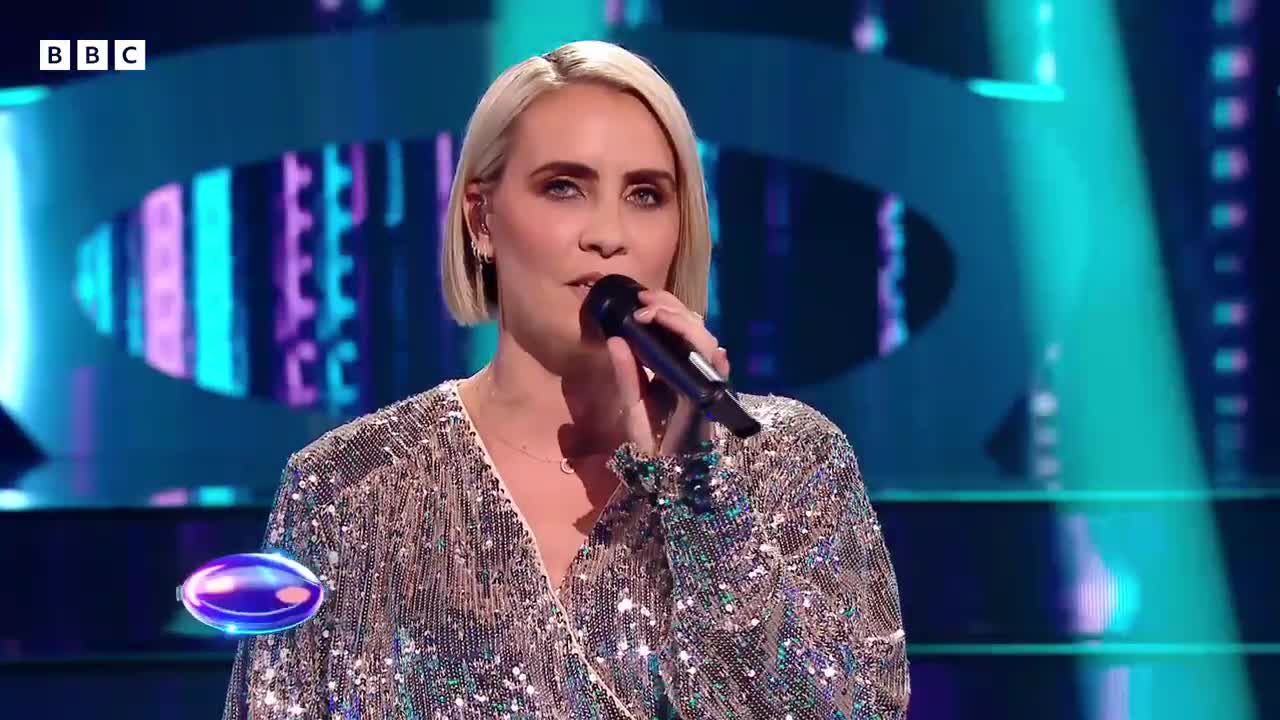 Claire Richards was NOT expecting this voice 😂 😲 I Can See Your Voice - BBC