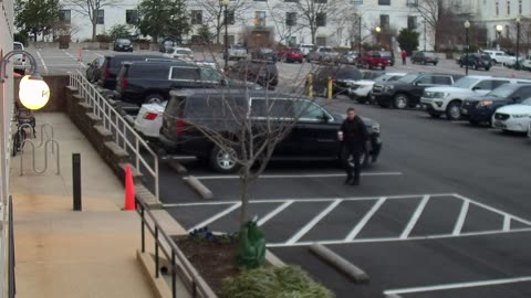 1671HQOB01NorthwestWalkway_2021-01-05_07h28min41s337ms.mp4