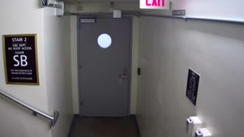 6160RHOBSBRSBST2StairwaySide_2021-01-05_01h00min00s223ms.mp4