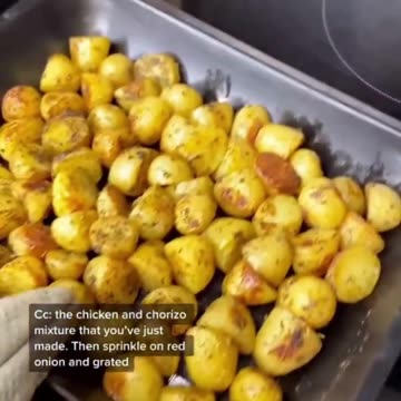 Potatoes Stuffed With Chicken And Chorizo 🥔😋