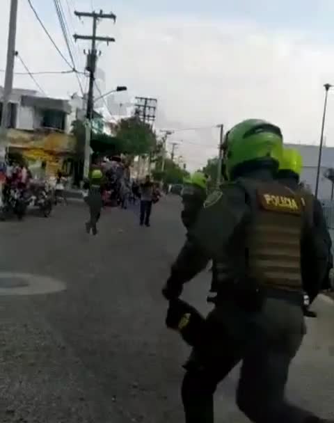Enfrentamientos en protesta de mototaxistas