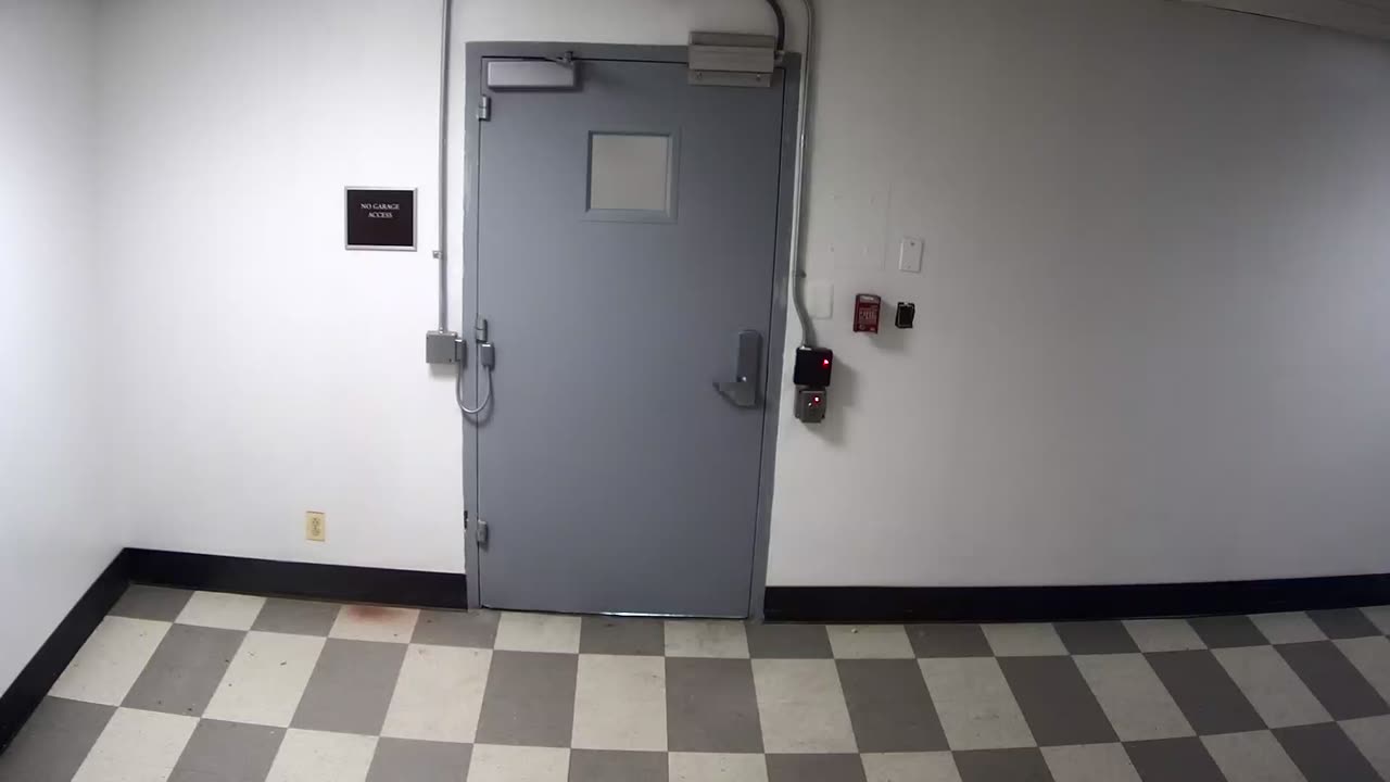 6158RHOBG3G305BNorthLobbyExit_2021-01-06_01h40min01s020ms.mp4