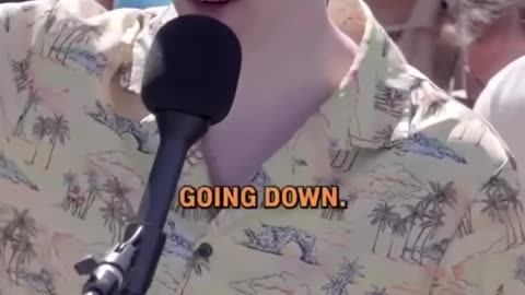 Woke Fool says "Open borders. One world government"