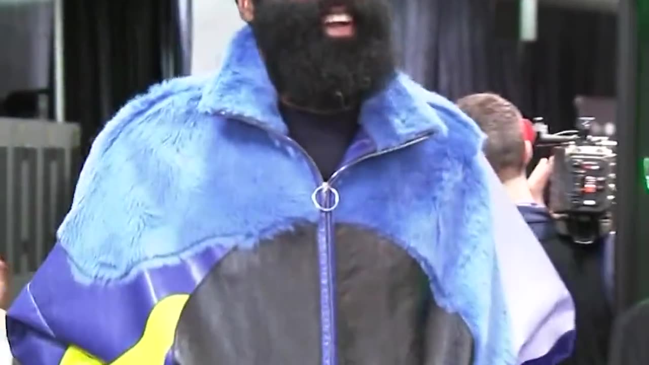 @Philadelphia 76ers JAMES HARDEN PULLS UP TO GAME IN FURRY 'FIT ... What Met Gala?!