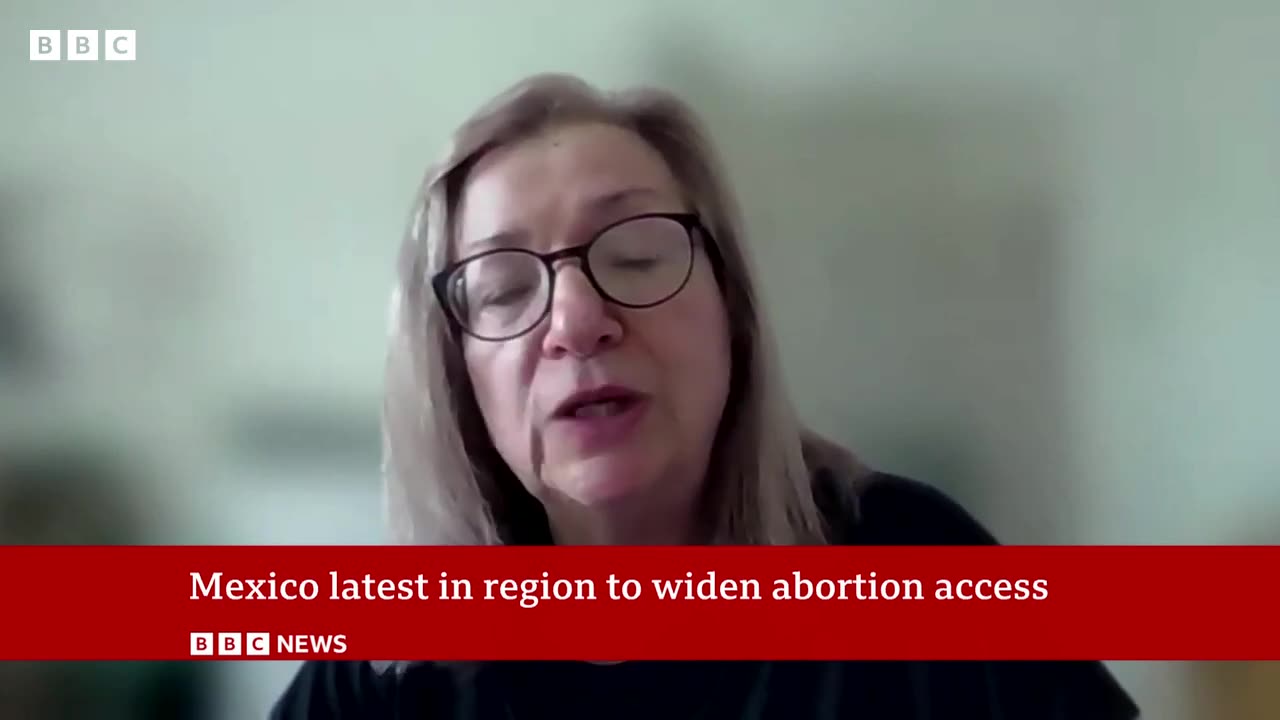 Mexico decriminalises abortion nationwide - BBC News