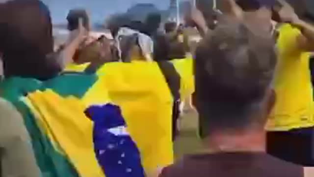 DEUS SALVA O BRASIL EM O NOME DE JESUS...