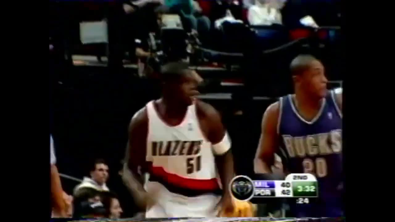 Zach Randolph 23 Points 5 Ast Vs. Bucks, 2005-06.