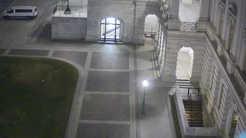 0952USCSRFNortheastRoof_2021-01-05_02h40min00s847ms.mp4