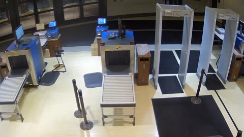 7134CVCULNScreeningLane3_2021-01-05_03h07min58s713ms.mp4