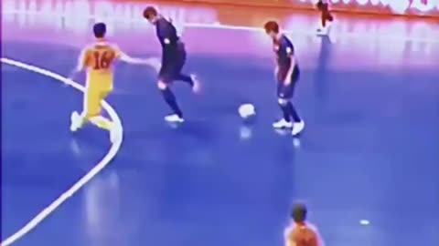 Pique's freestyle skills