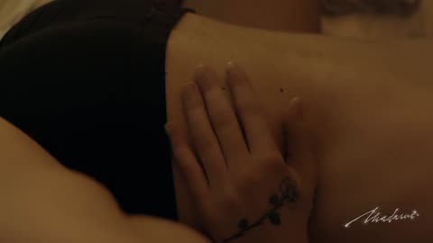 Madame, Ernia - NUDA (Visual)