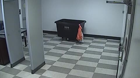 6054RHOBG2G207Lobby_2021-01-05_00h40min00s187ms.mp4